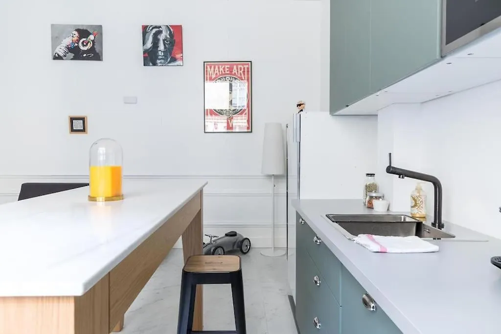Apartment Champs-Elysees/Georgev Superbe Appartement 4P Paris